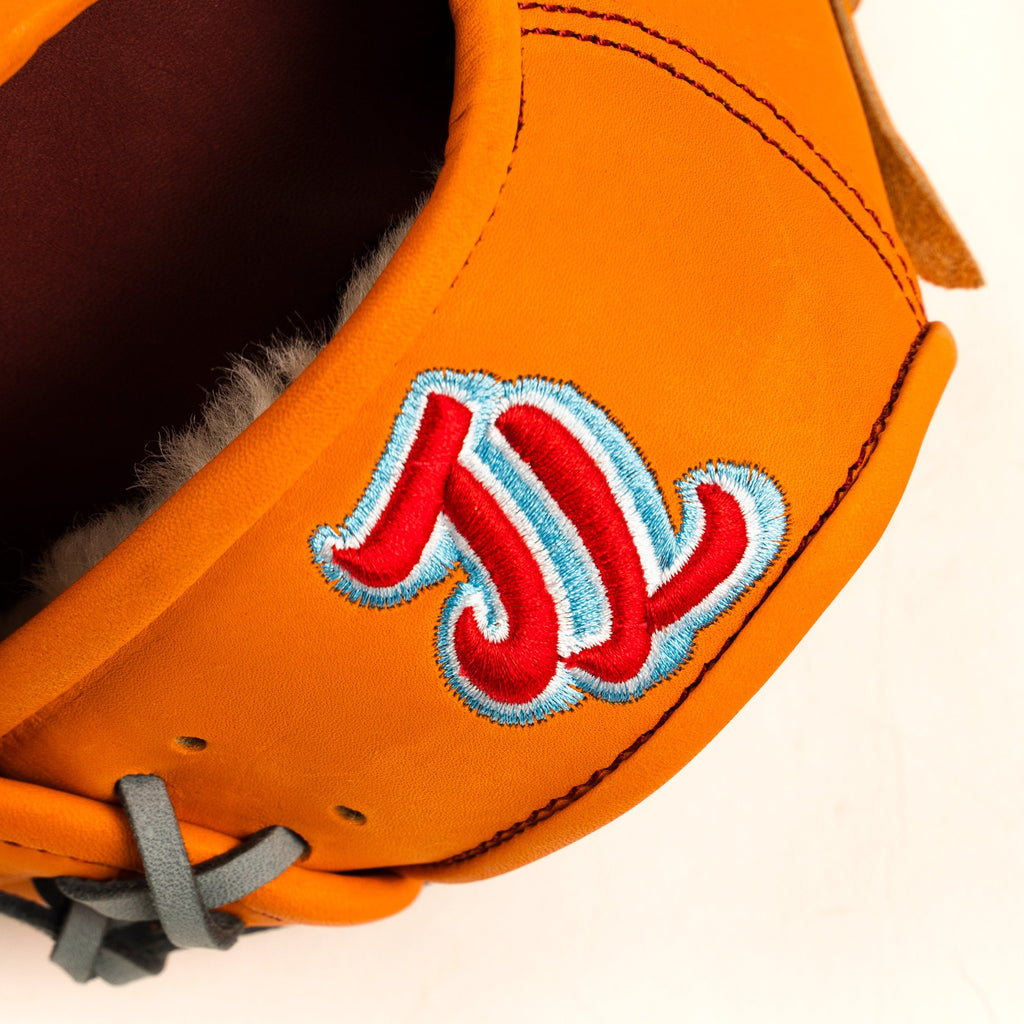 JL Glove Company, J.L. Glove Company, JL Glove Co., Baseball training glove, infielder baseball glove, baseball glove, infield glove, Leather, kip leather, Japanese Kip Leather, custom glove, custom baseball glove